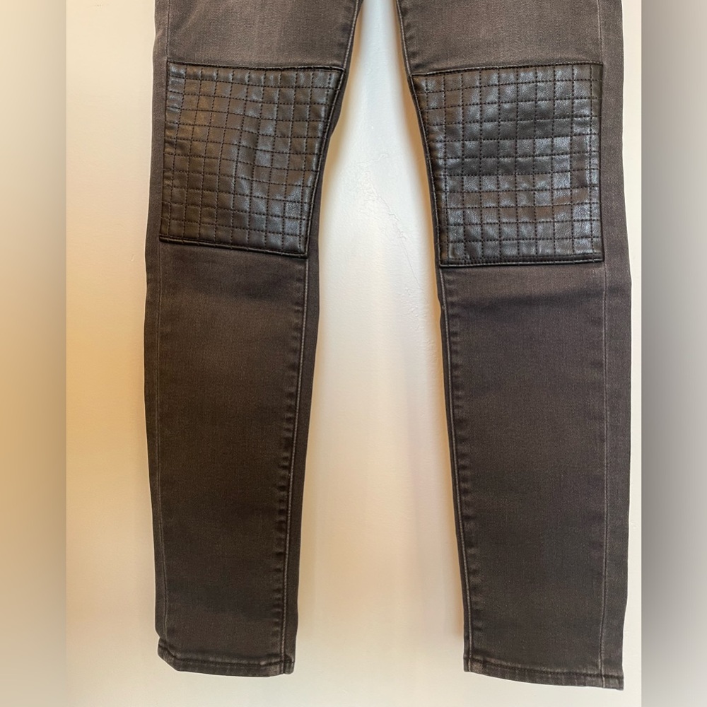 Paige Denim Jeans Moscow No Whiskers Moto Black Fade Skinny low-rise size 27 - Picture 2 of 14